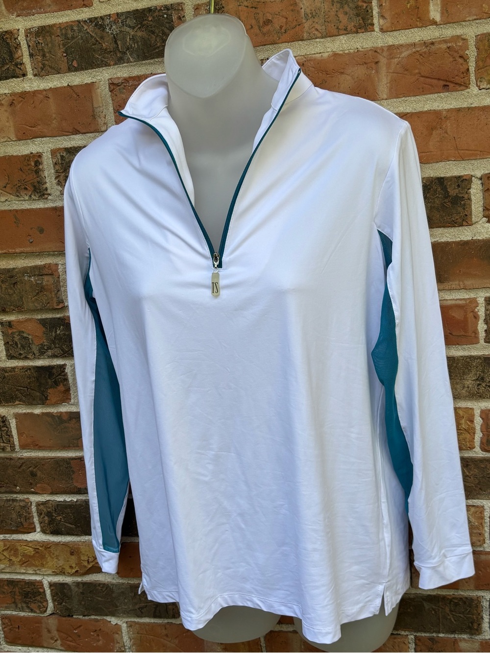 Equestrian Shirt by the Tailored Sportsman. Mesh Vent Arms. 1/4 zip front SZ L.